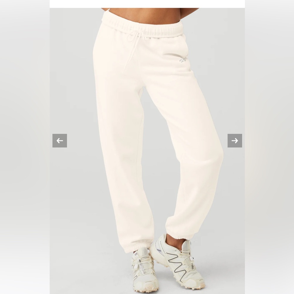 Women’s ALO Yoga Accolade Sweatpants